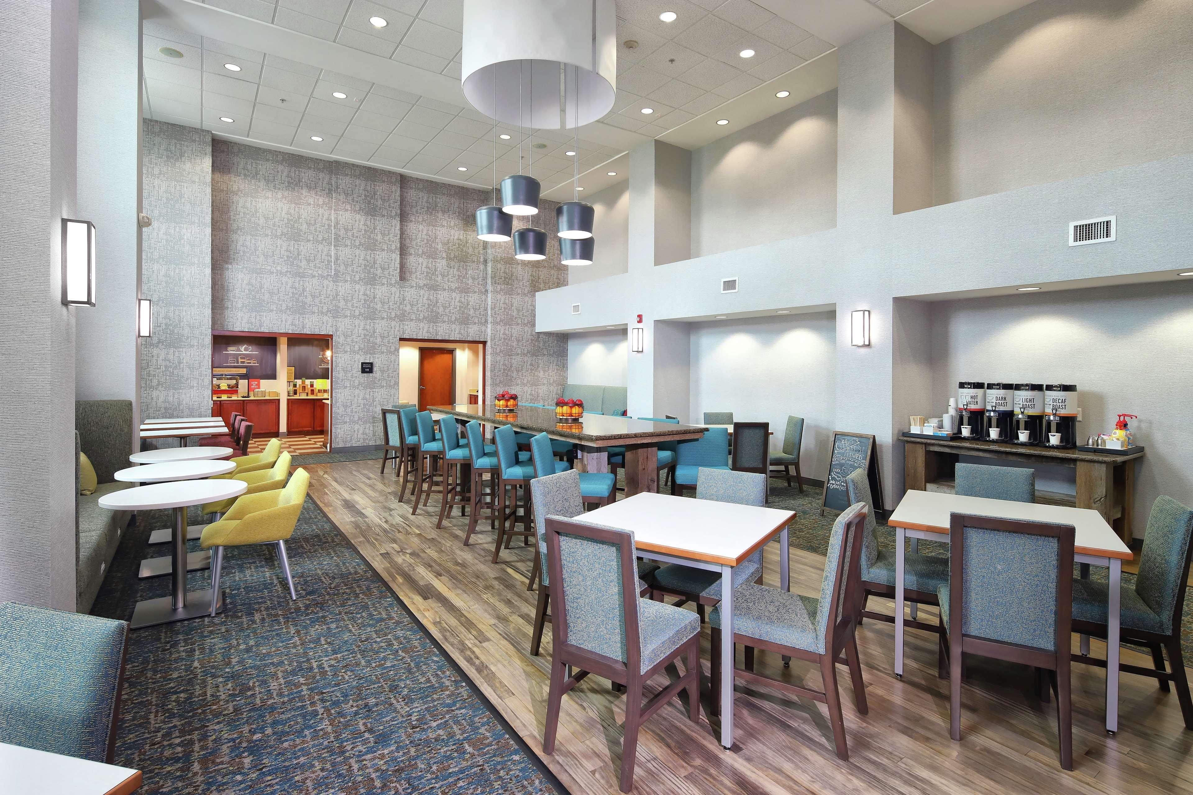 Hampton Inn & Suites Tucson East Экстерьер фото