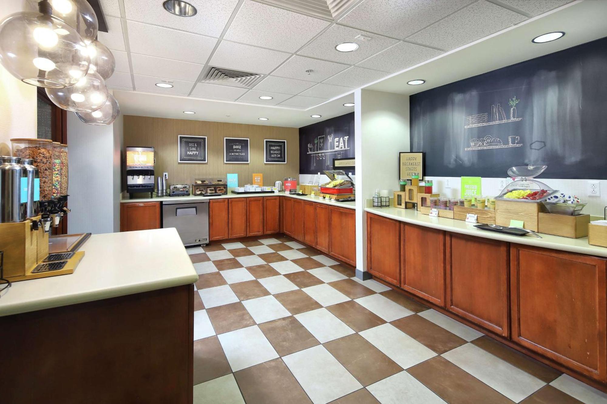 Hampton Inn & Suites Tucson East Экстерьер фото