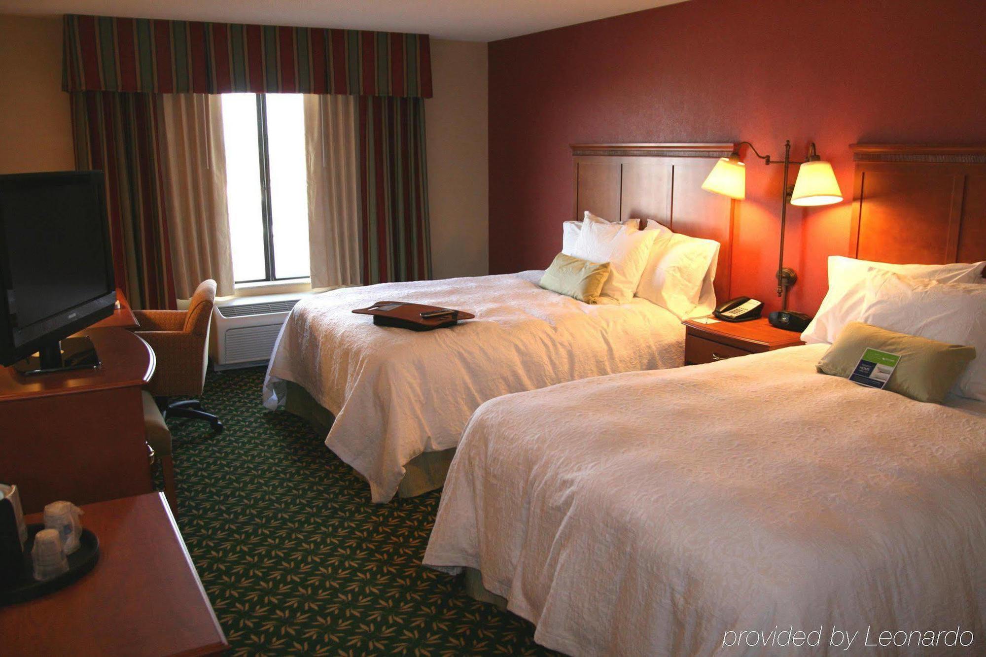 Hampton Inn & Suites Tucson East Номер фото