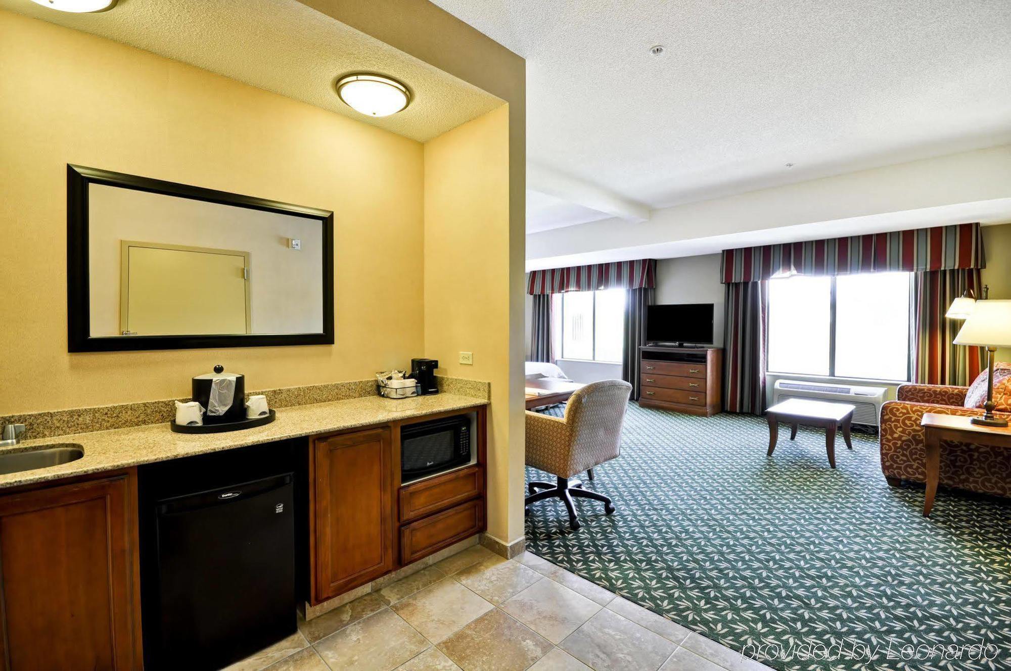 Hampton Inn & Suites Tucson East Экстерьер фото